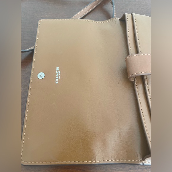 Coach Wallet on Chain WOC Brown Leather - Picture 9 of 9